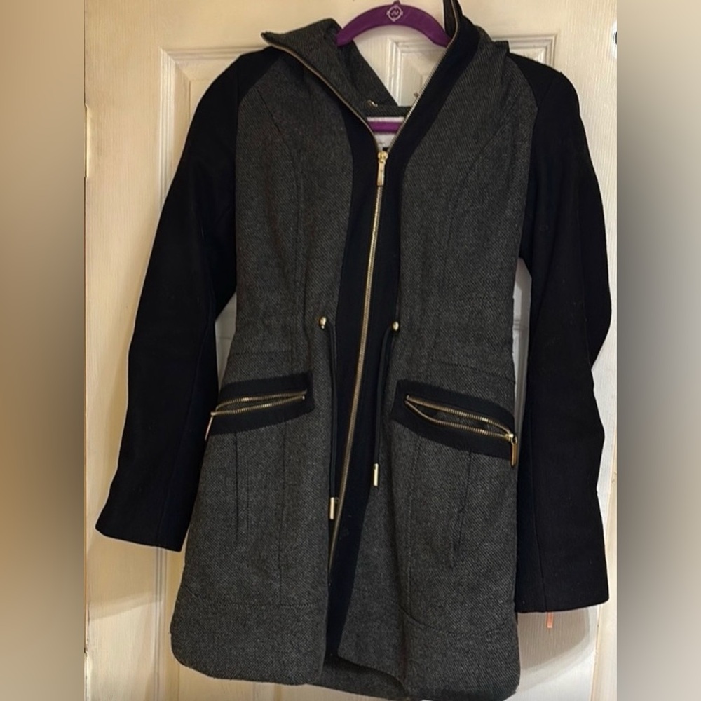 Laundry by Shelli Segal Nice Coat